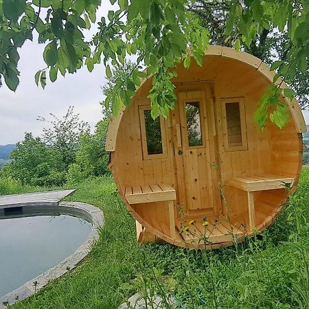 Holiday Home Sonnenhaus Svecina Exterior foto